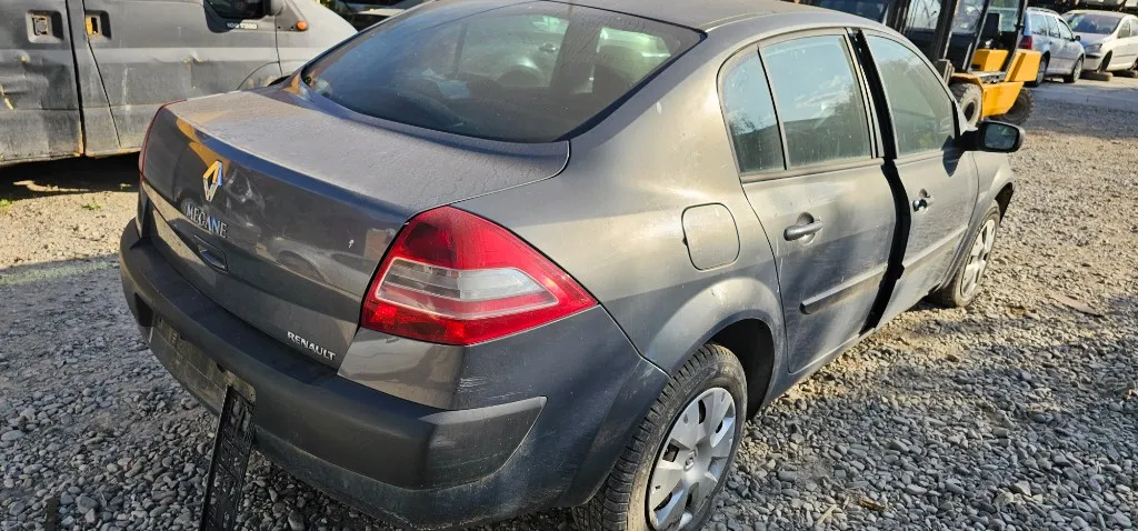 Capota portbagaj Renault Megane 2 Sedan 2004 2005 2006 2007
