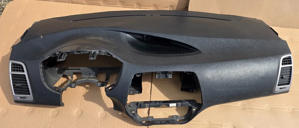 Plansa bord cu airbag pasager Hyundai i20 2010 2011 2012 2013