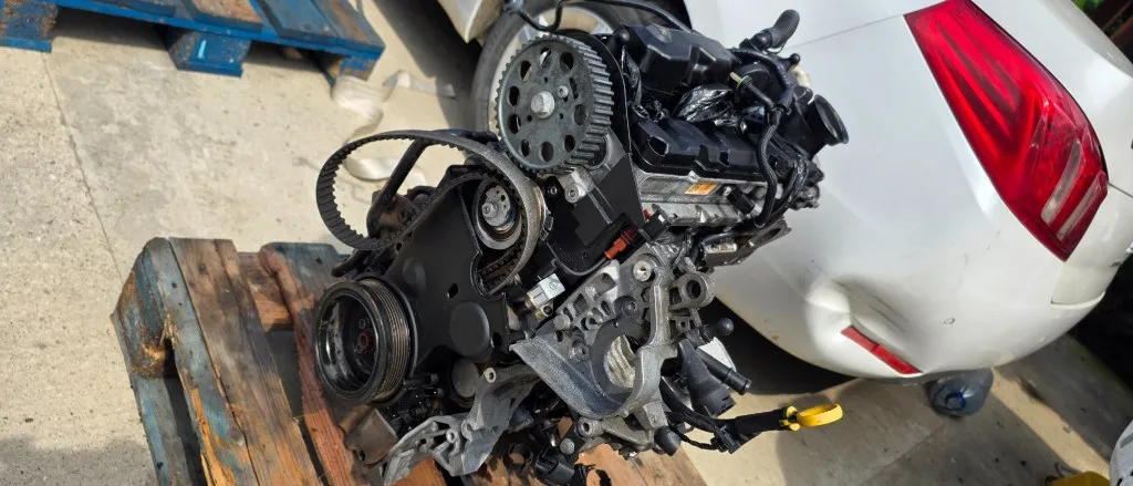 Motor CRL Vw Passat B8 2.0 tdi 2015 2016 2017