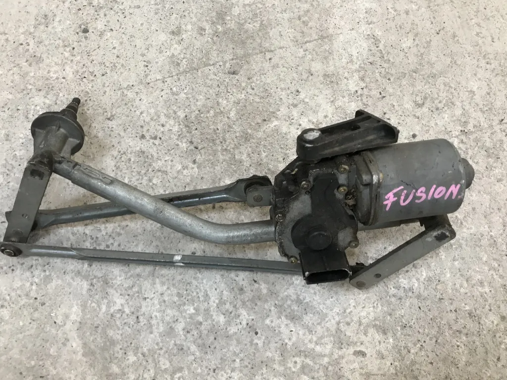Ansamblu stergatoare cu motoras Ford Fusion 2004 2005 2006 2007 2008
