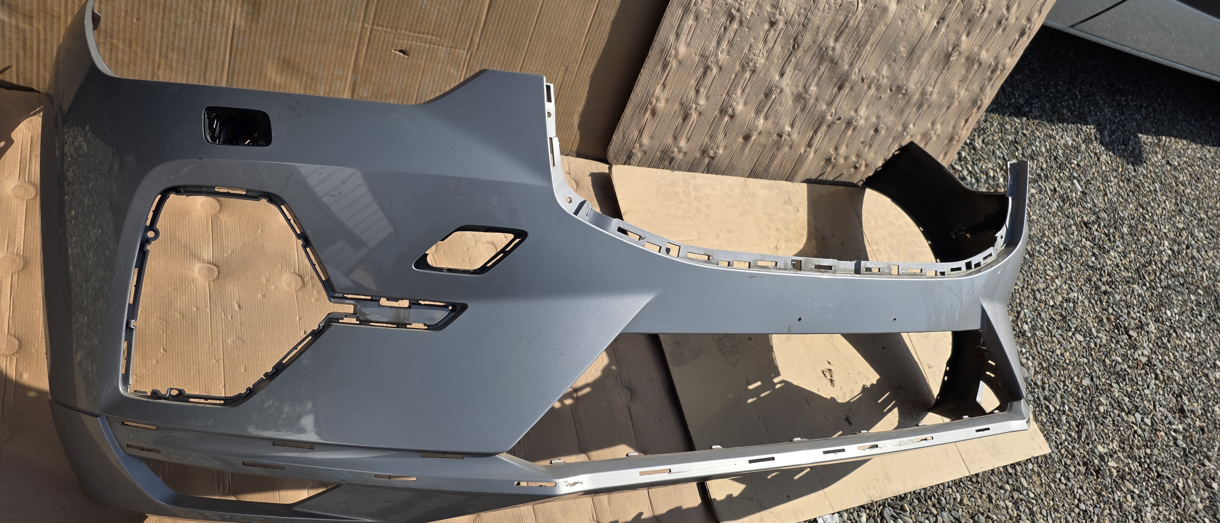 Bara fata Volvo XC60 Facelift 2021 2022 2023 2024
