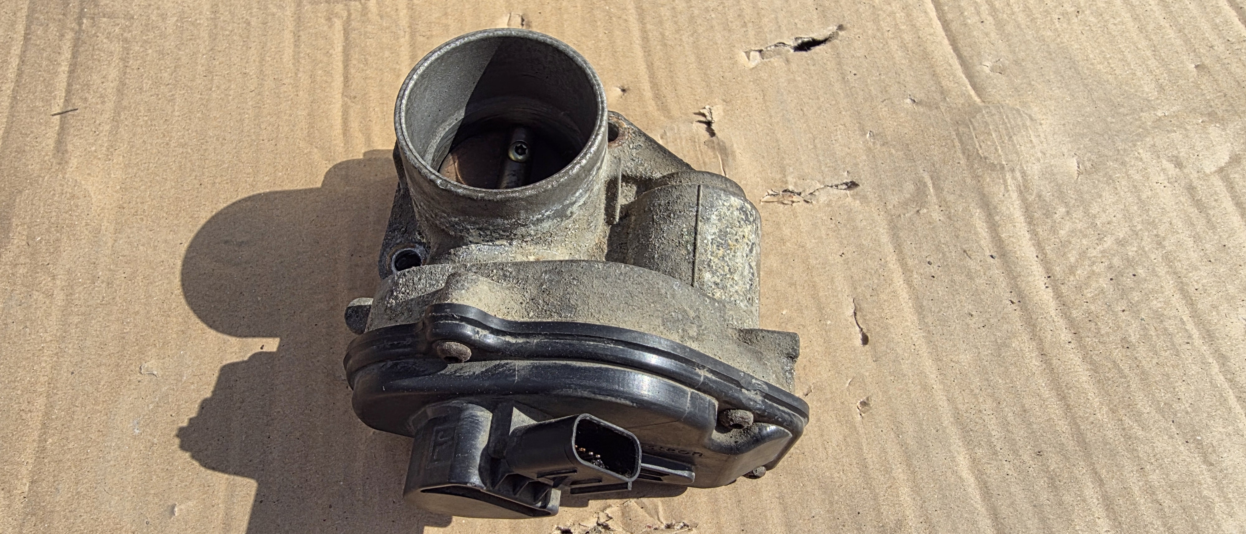 Clapeta acceleratie Ford Focus 2 / Fiesta / Fusion 1.4 / 1.6 16V SHDA 2004 2005 2006 2007