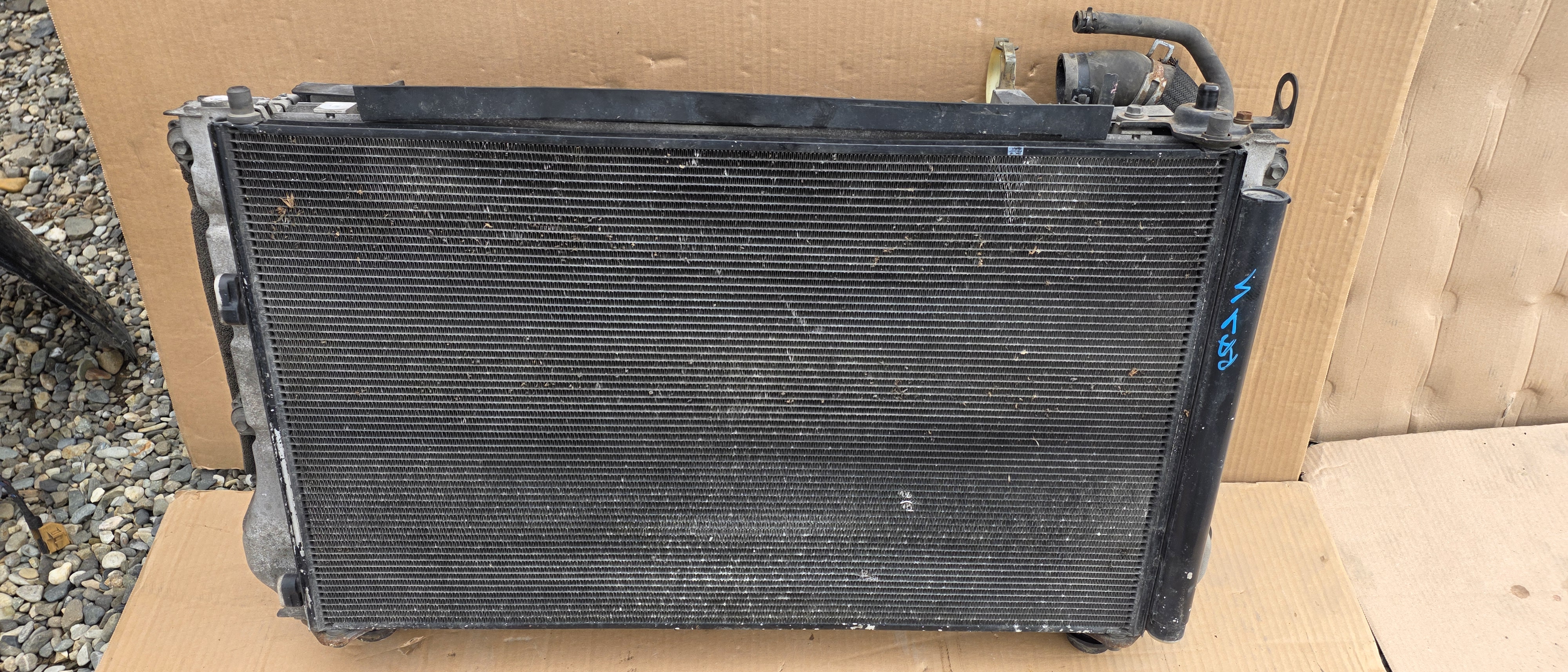 Radiator apa / Ac Toyota Rav 4 2.2 Diesel manuala 2007 2008 2009 2010 2011 2012