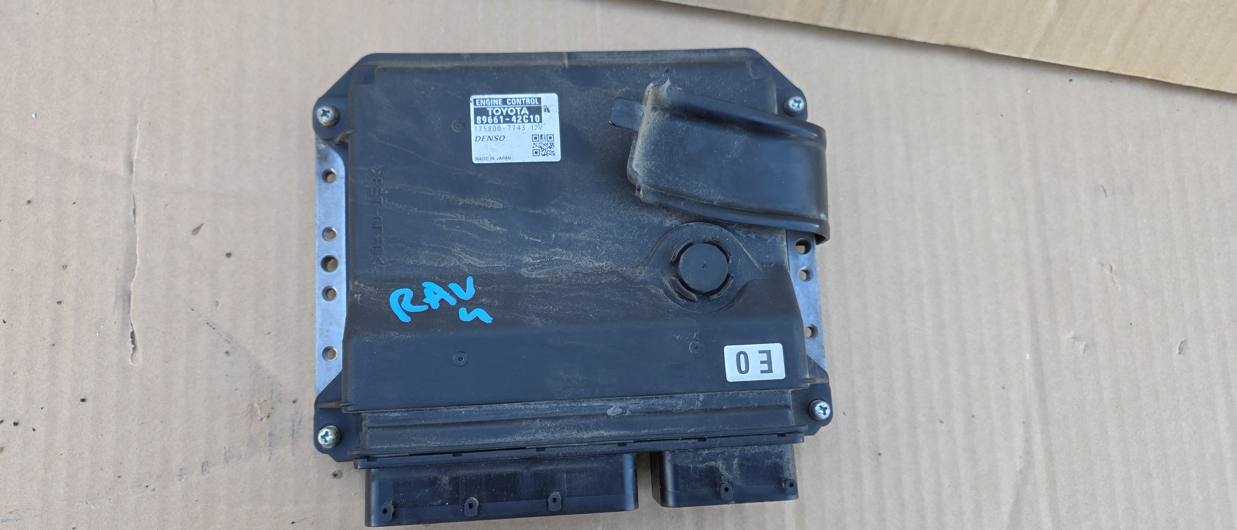 Ecu calculator motor Toyota Rav 4 2.2 Diesel euro 4 2006 2007 2008 2009