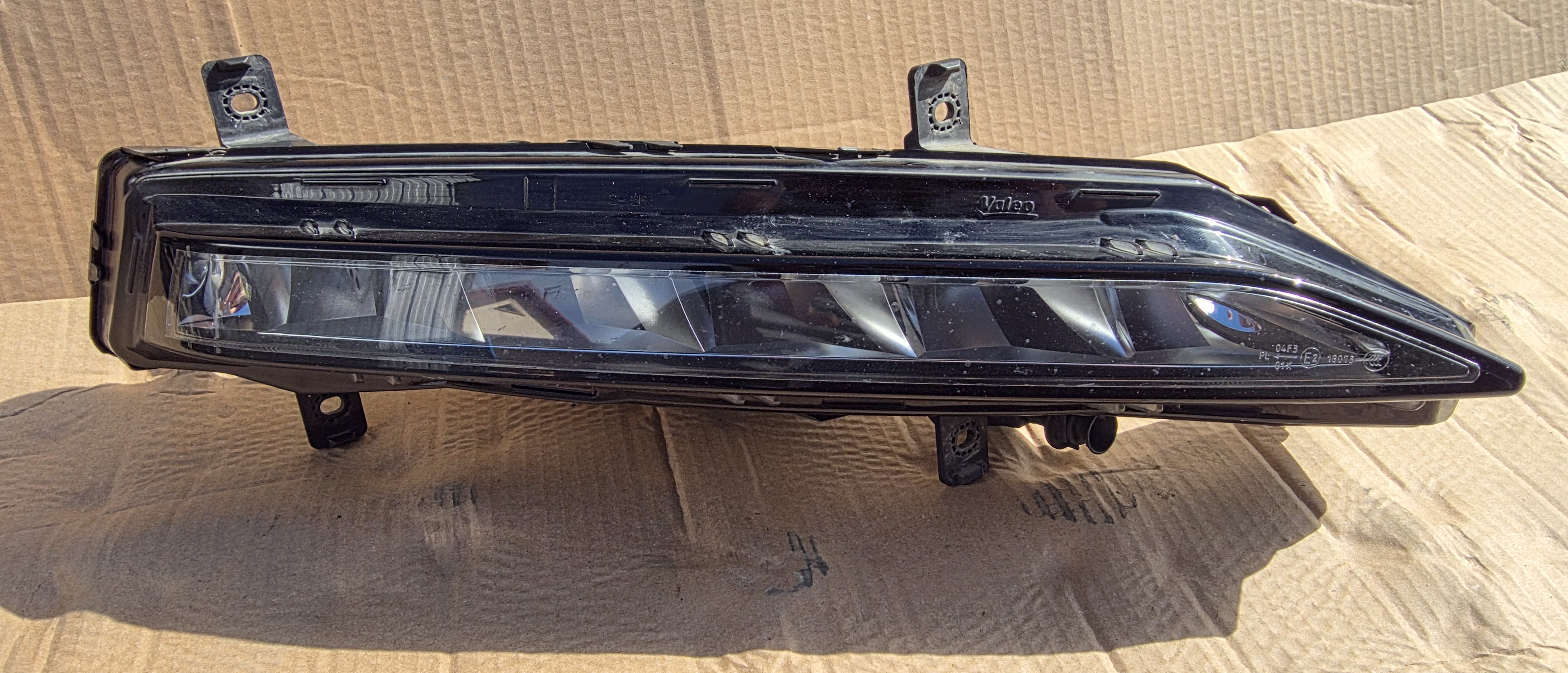 Lumina de zi / Proiector LED DRL dreapta Skoda Superb 3 Facelift 2019 2020 2021 2022