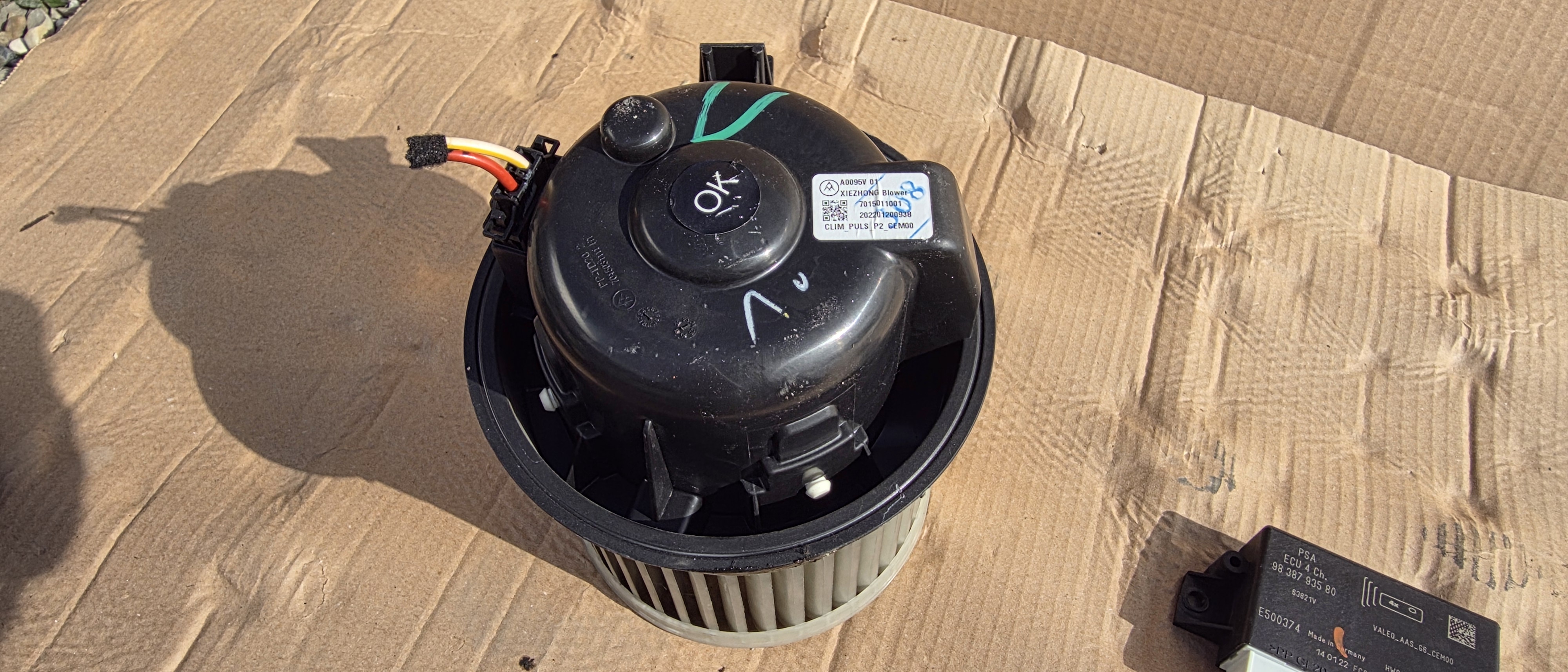 Ventilator habitaclu Peugeot 2008 / Opel Corsa F 2019 2020 2021 2022 2023 2024
