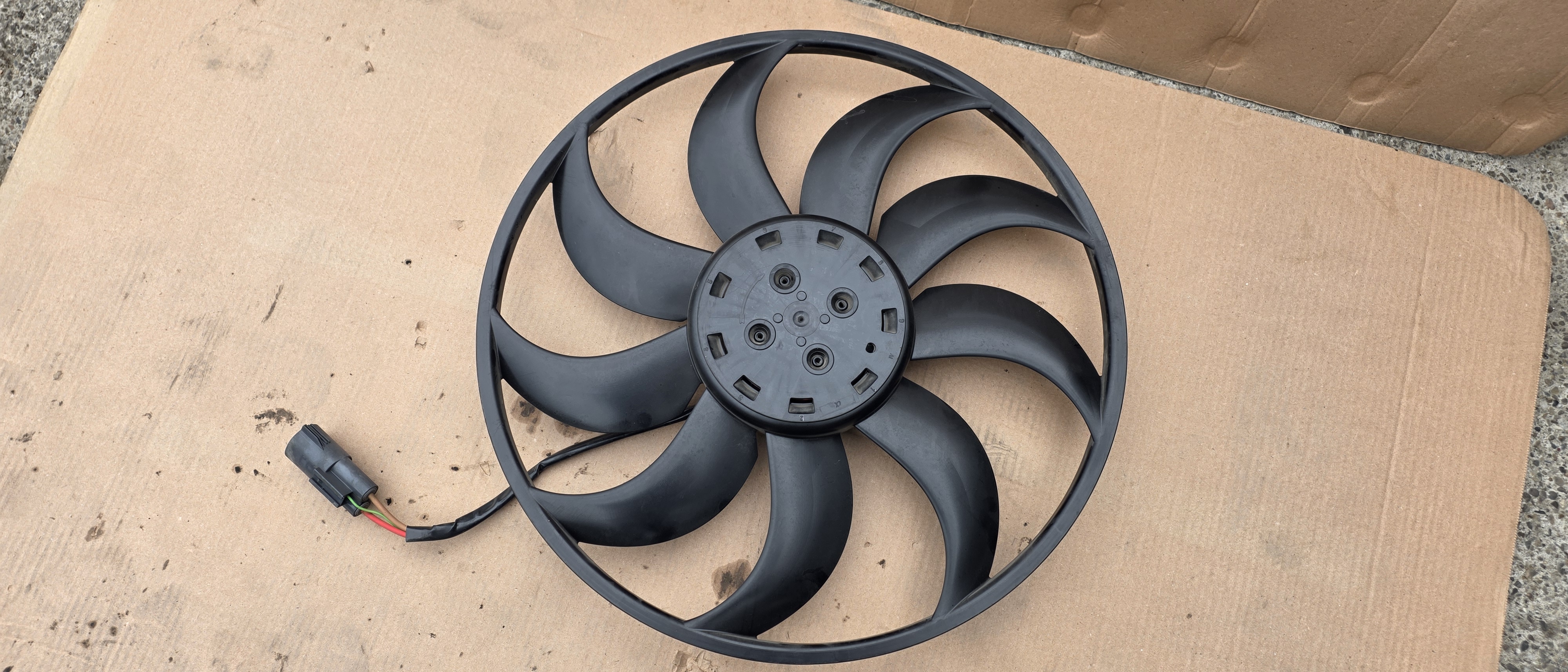 Electroventilator racire Volvo V60 / S60 2019 2020 2021 2022 2023