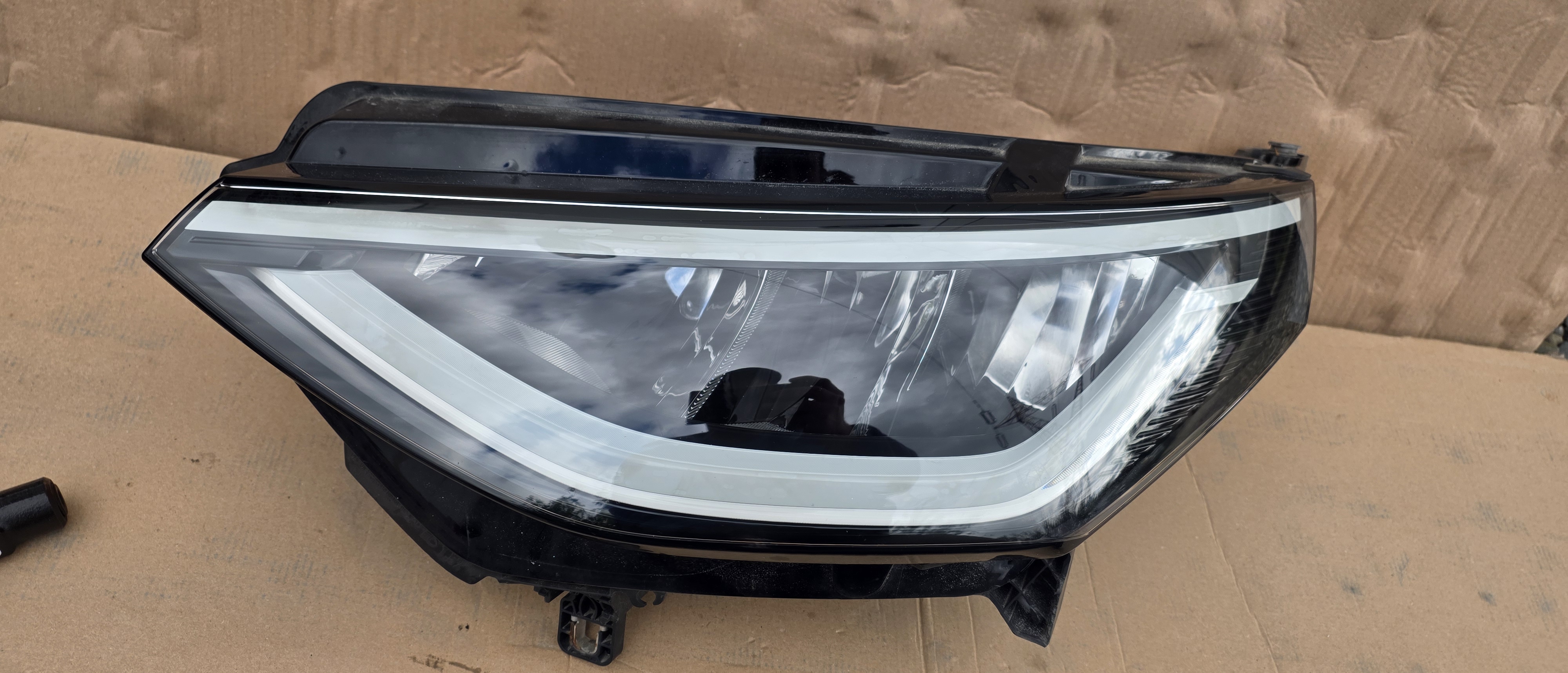 Far stanga LED Vw ID Buzz 1T3 2022 2023 2024 2025