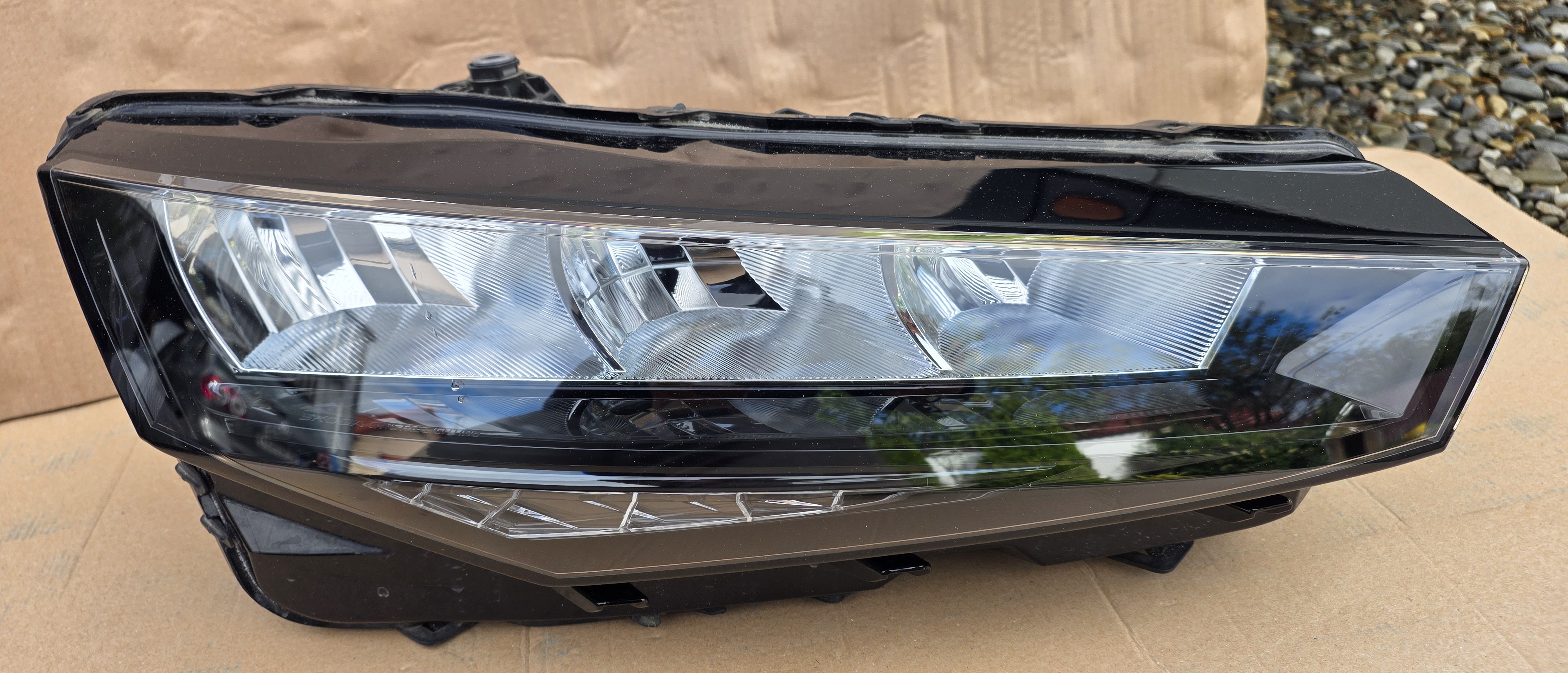 Far dreapta FULL LED Skoda Scala Facelift 2023 2024 2025