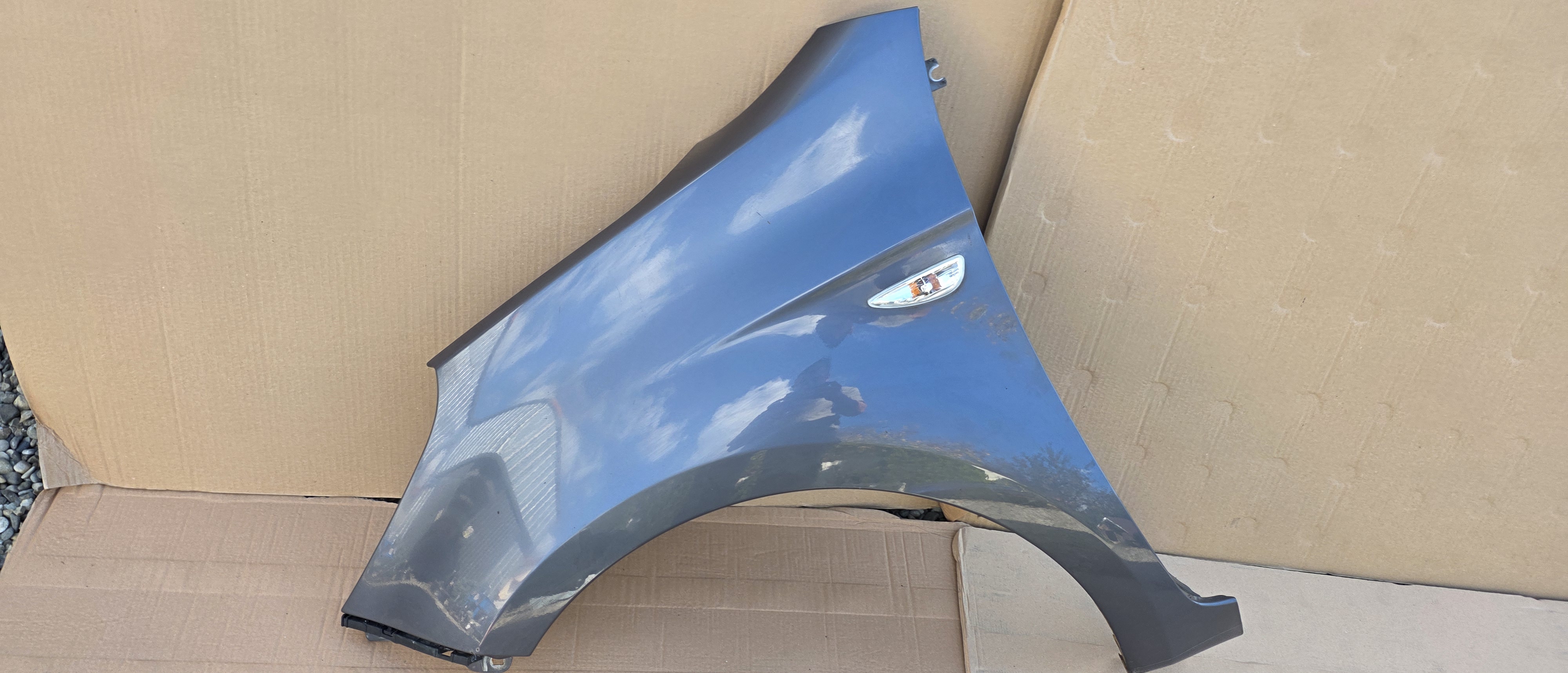 Aripa stanga fata Hyundai I20 2009 2010 2011 2012 2013