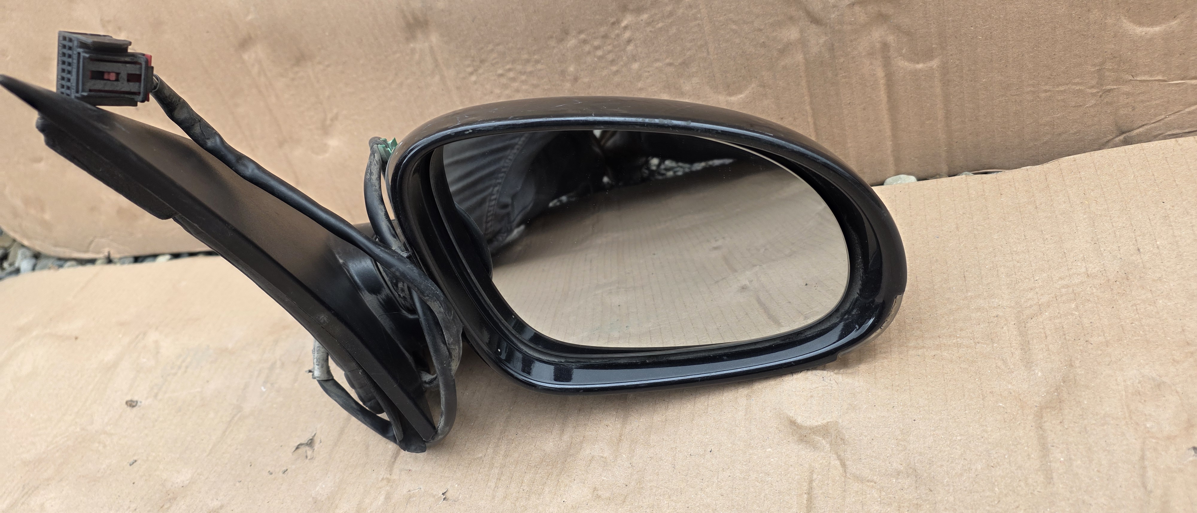 Oglinda dreapta completa Vw Golf 5 Hatchback 2004 2005 2006 2007