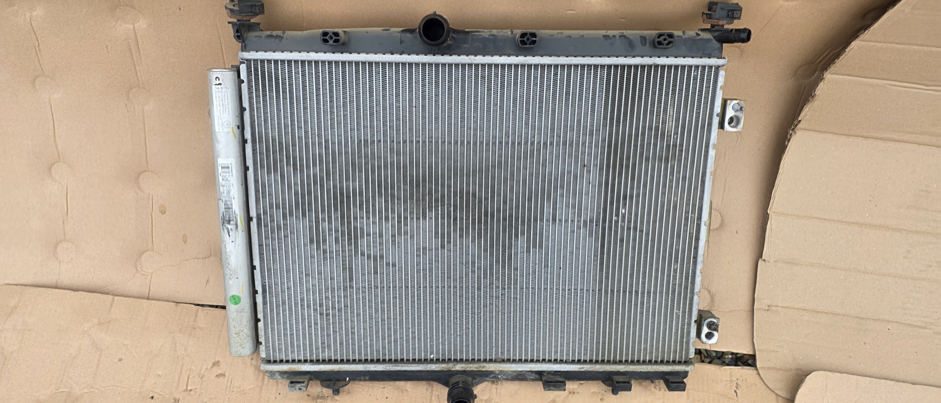 Radiator racire apa Peugeot 2008 1.2 VTI an 2019 2020 2021 2022 2023