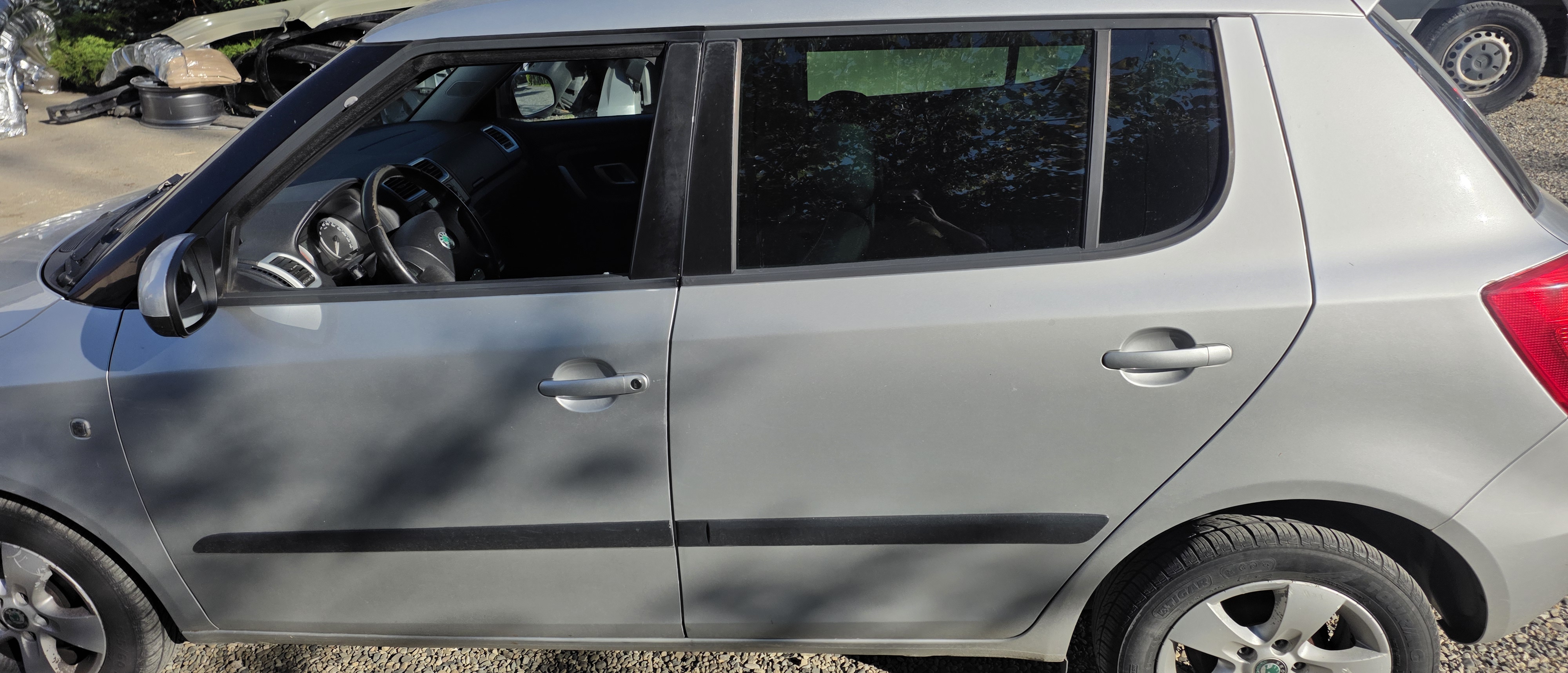Usa stanga fata Skoda Fabia 2 2007 2008 2009 2010 2011 2012 2013