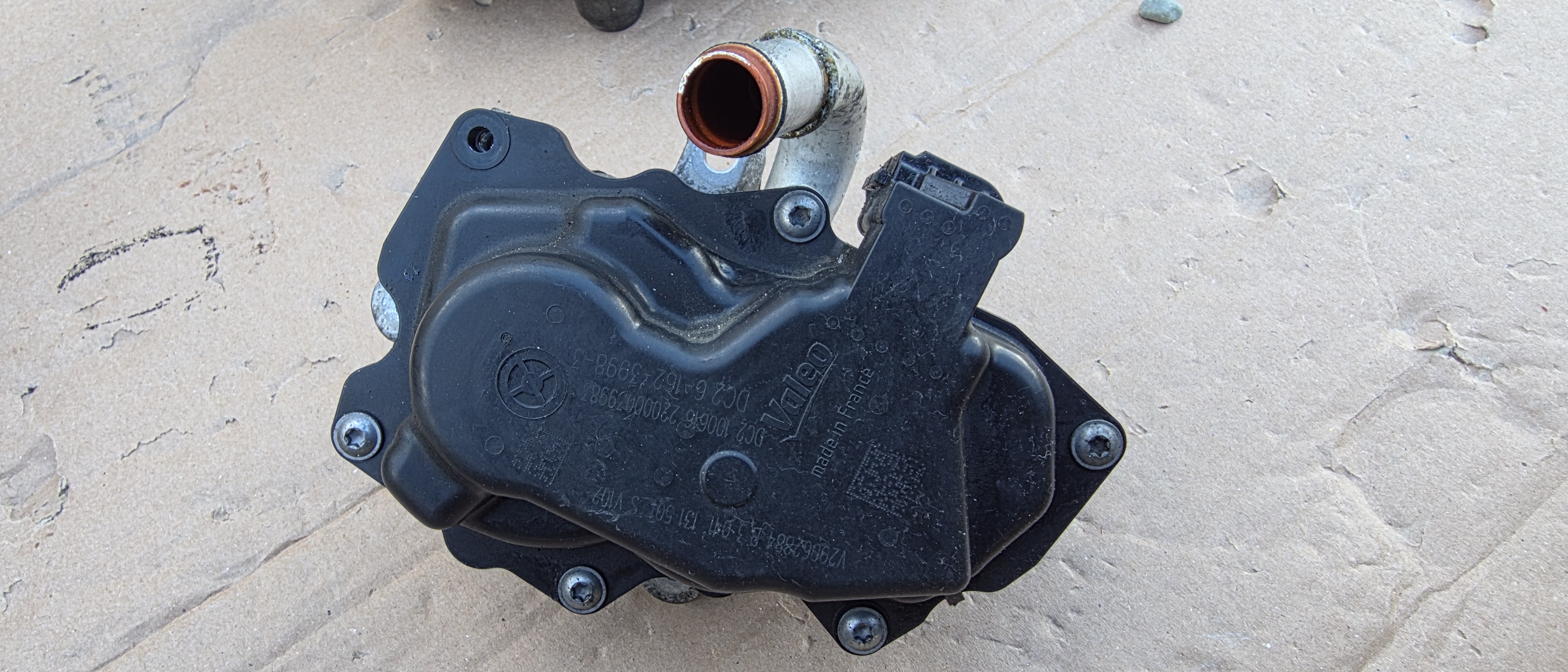 Supapa Egr Vw Passat B8 / Tiguan 2 / Golf 7 2.0 TDI 2016 2017 2018 2019