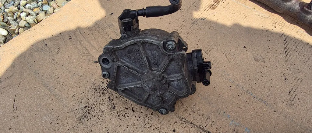 Pompa vacuum Peugeot 508 / Citroen C3 / C4 1.6 HDI 2011 2012 2013 2014
