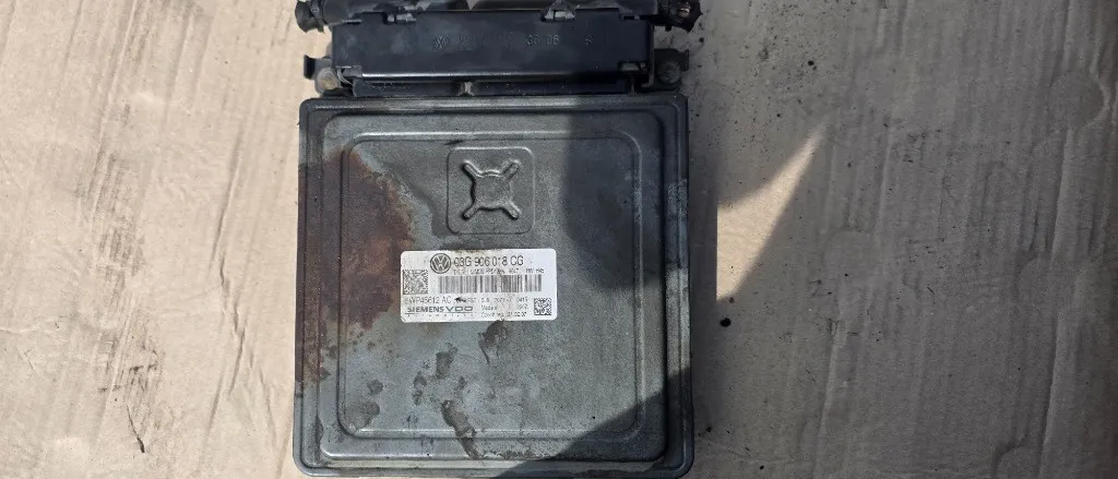 Ecu calculator motor Vw Passat B6 2.0 TDI BMA 2006 2007 2008