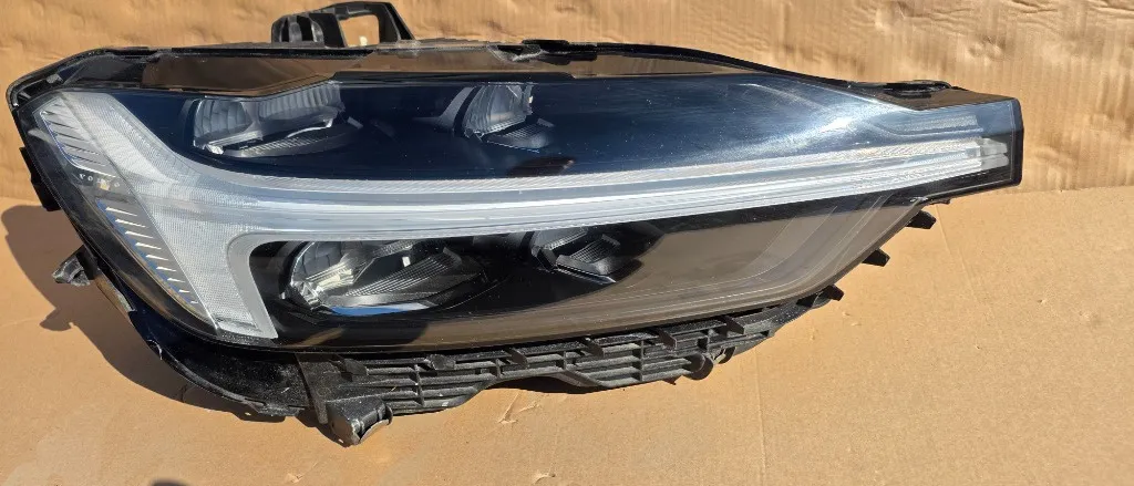 Far dreapta Full LED VOLVO XC60 2018 2019 2020 2021