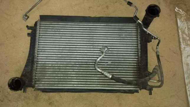 Radiator intercooler Skoda Octavia 2 1.9 TDI BLS 2005 2006 2007 2008