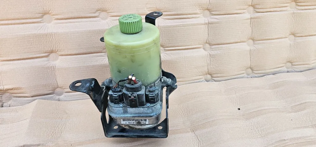 Pompa Servodirectie electrica TRW Vw Polo 9N 2002 2003 2004 2005 2006